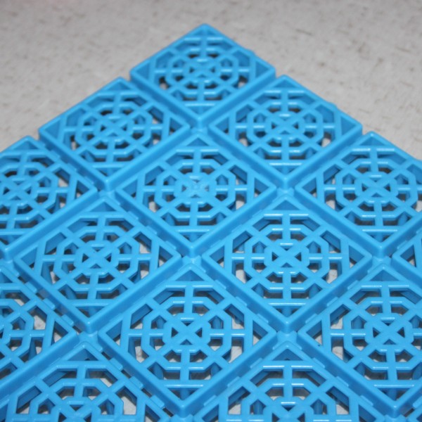 Plastik Yer Karosu 33*33