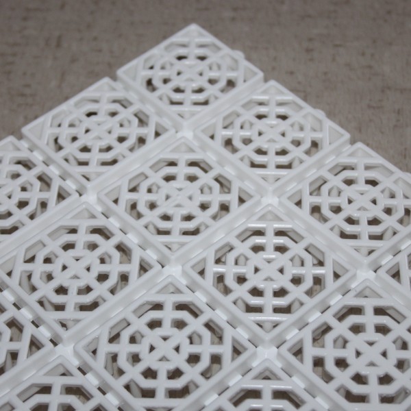 Plastik Yer Karosu 33*33